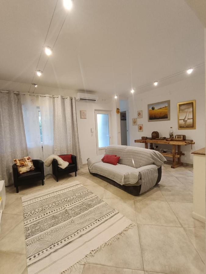 Il Don Minzoni 98 "Casa Vacanze" Лидо Ди Камайоре Екстериор снимка